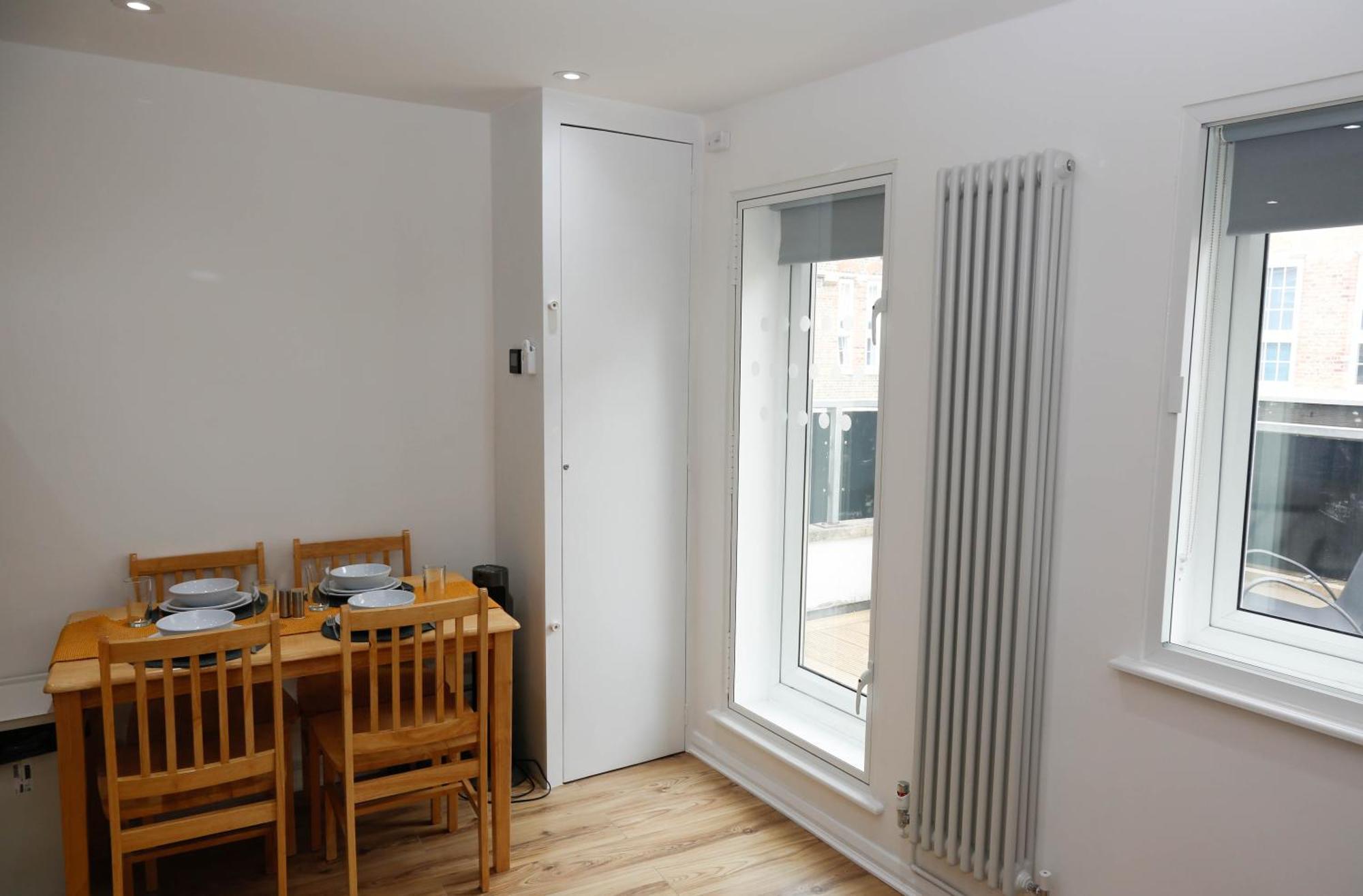 New Luxury Apartments In Central London Next To Shops, Cafes, Bars & Metro Exterior foto