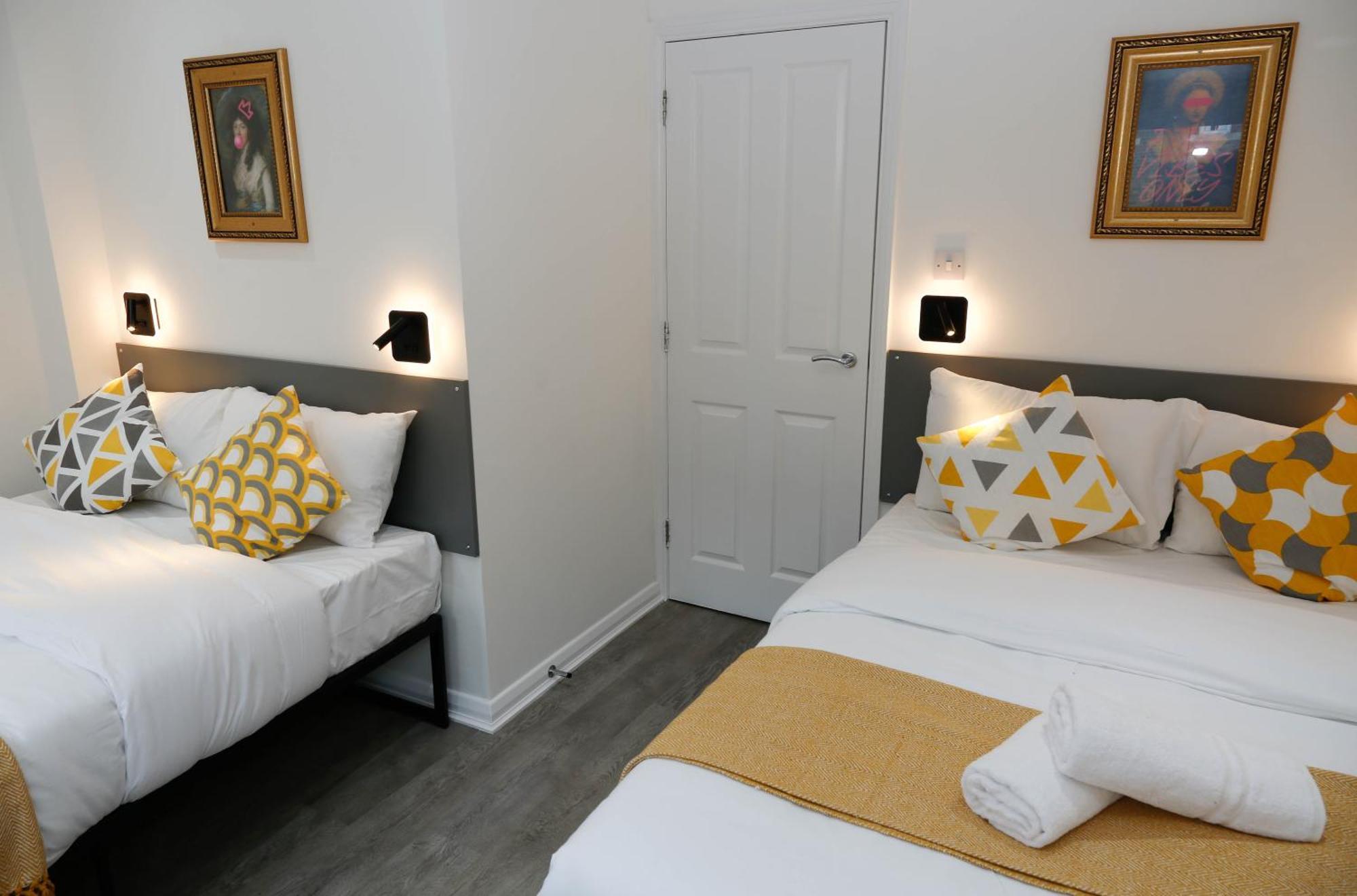 New Luxury Apartments In Central London Next To Shops, Cafes, Bars & Metro Exterior foto